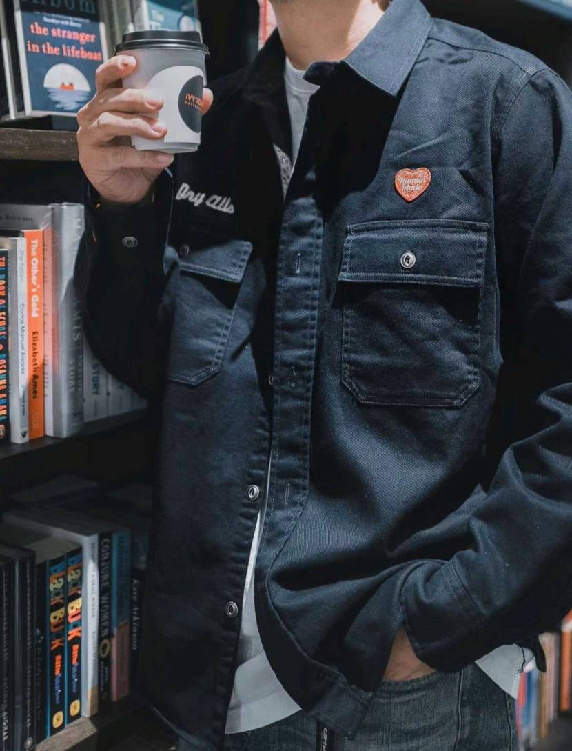 私のこのコーディネート、みんな気に入りますか？