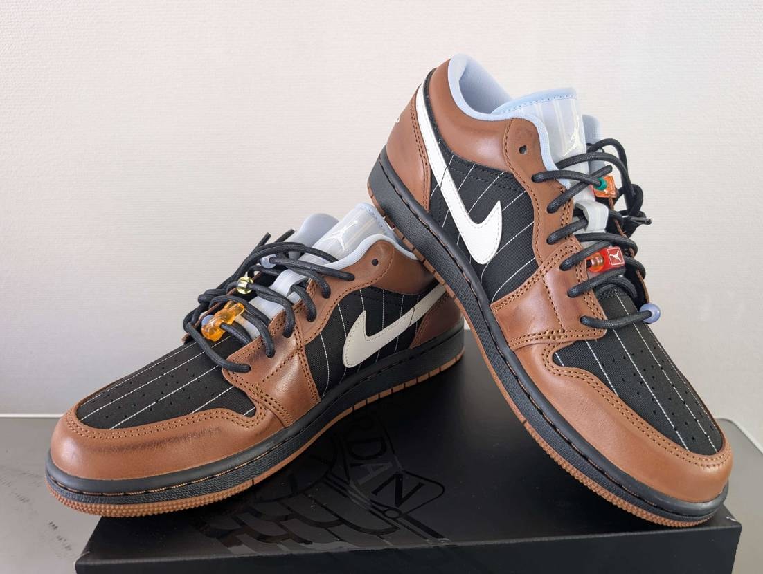Nike Air Jordan 1 Low SE "Ligh