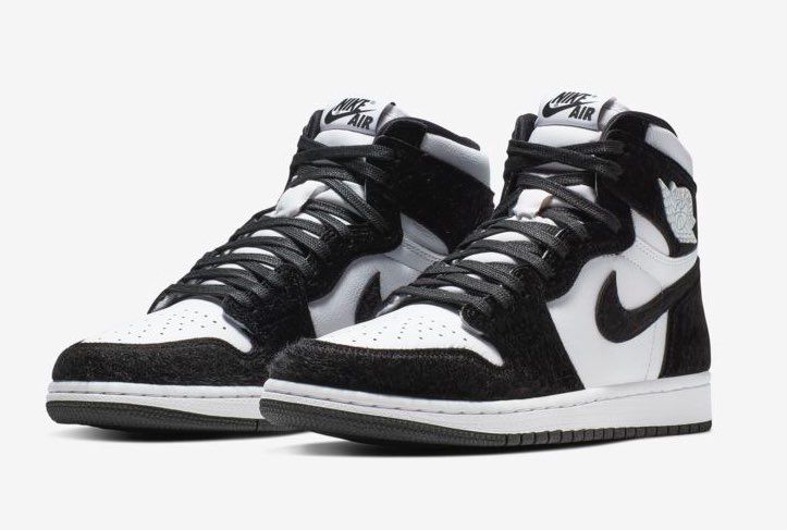 今度はレザーかな？
写真じゃ難しいけど質感大事ね。