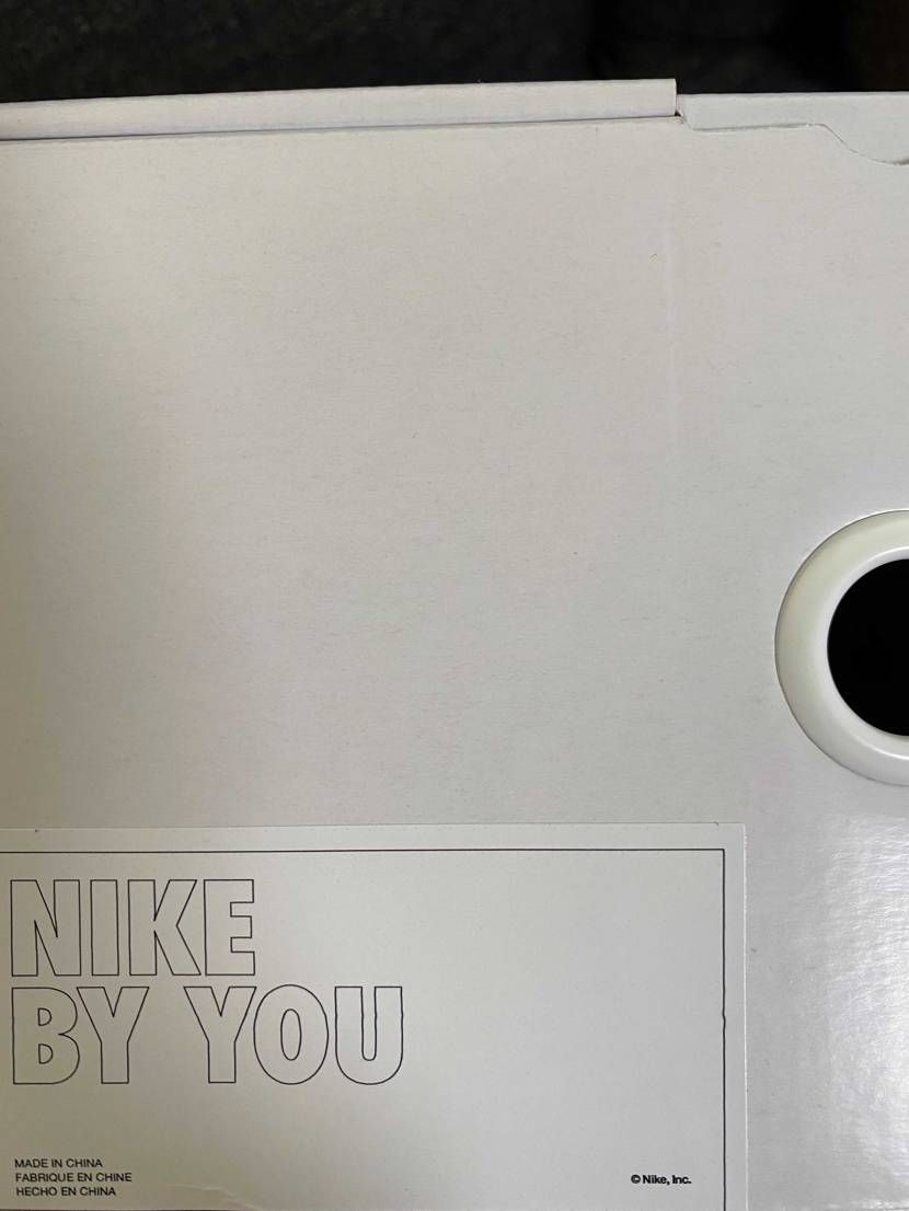 5月28日に注文した、by youが到着！
思ってたより、シンプルに仕上がって