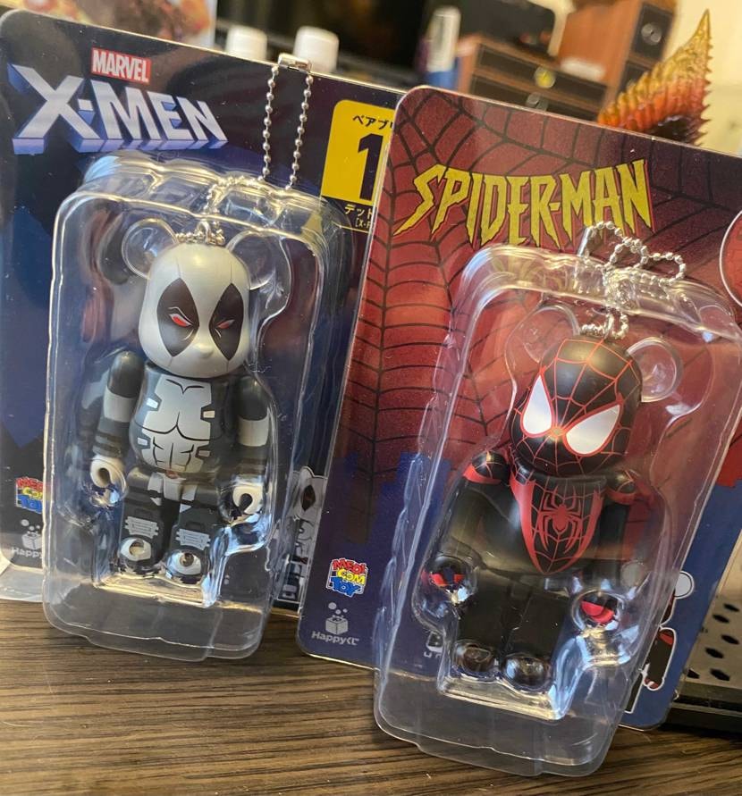 久々の白ガムで出かけて来ました🫶トイザらスにスパイダーマンと