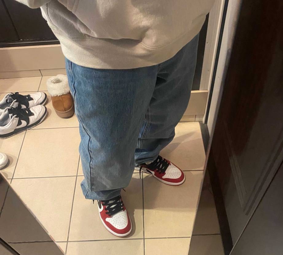 さっそく履いて出掛けます🥴🫶いい天気だなぁ☀️
来月のユニ