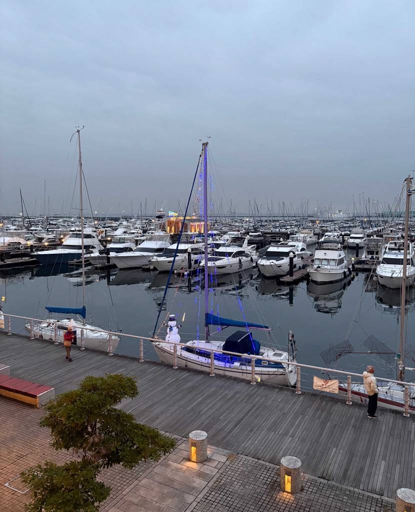 今日は横浜ベイサイド行きました🫶クリスマス🎄でカップルも多か