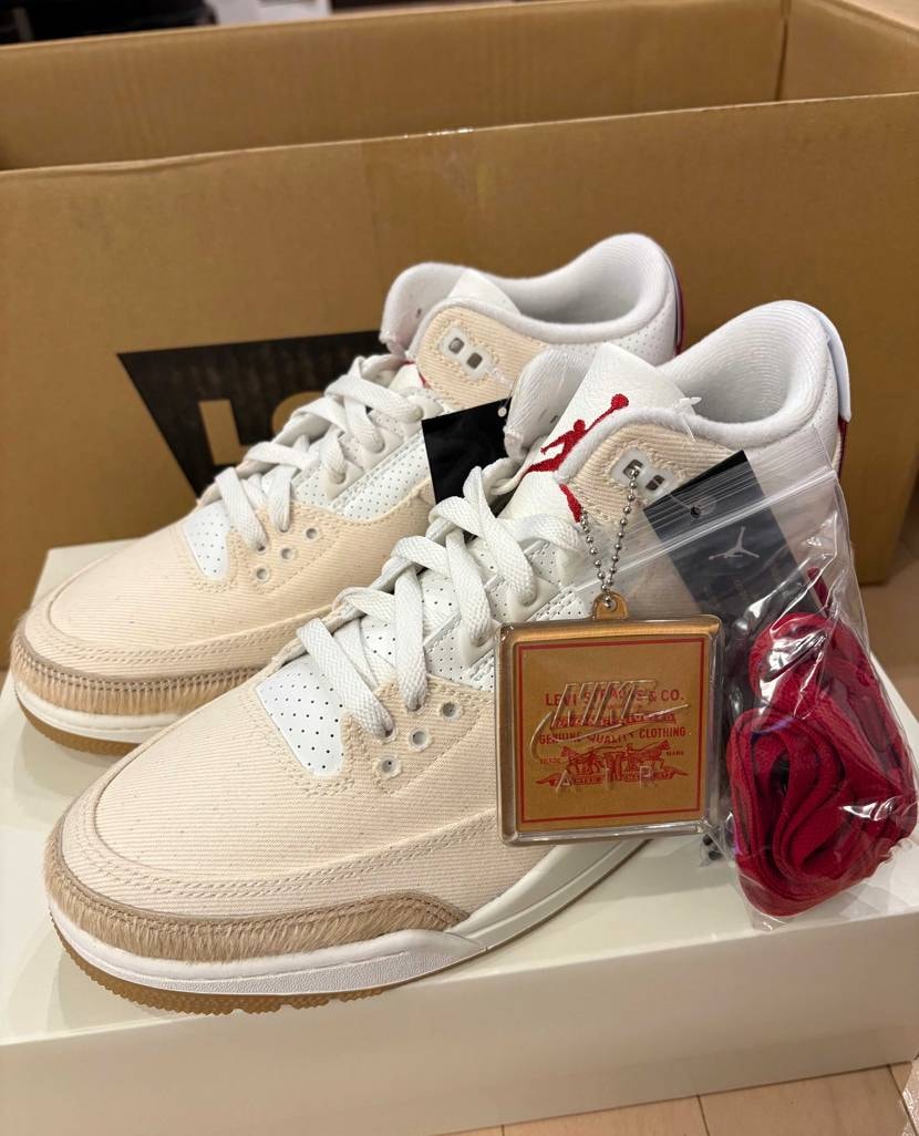 ようやく公式から届きました😮‍💨丁度一週間🙈かなり待たされましたが無事届いたので