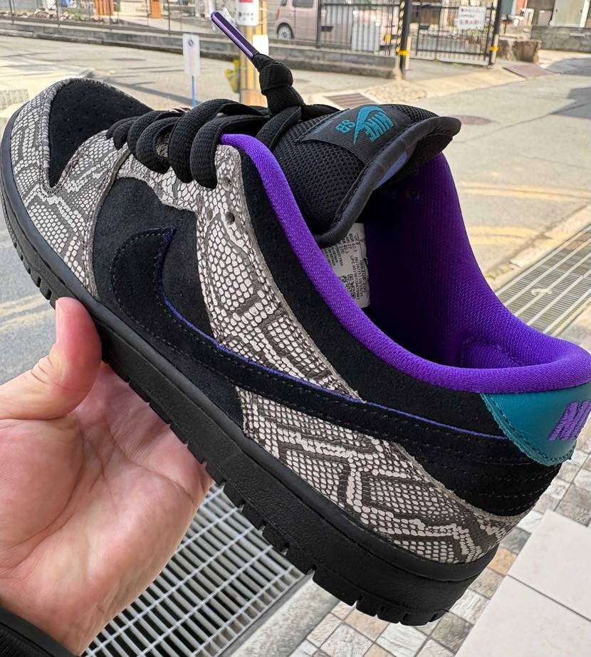 コッパーヘッド🐍早速履いて昆虫館行ってきました🤭昆虫の標本や