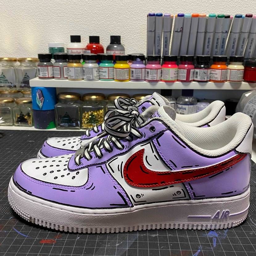 NIKE AIR FORCE1
カートゥーン調
ペイントカスタム2発目❤️�