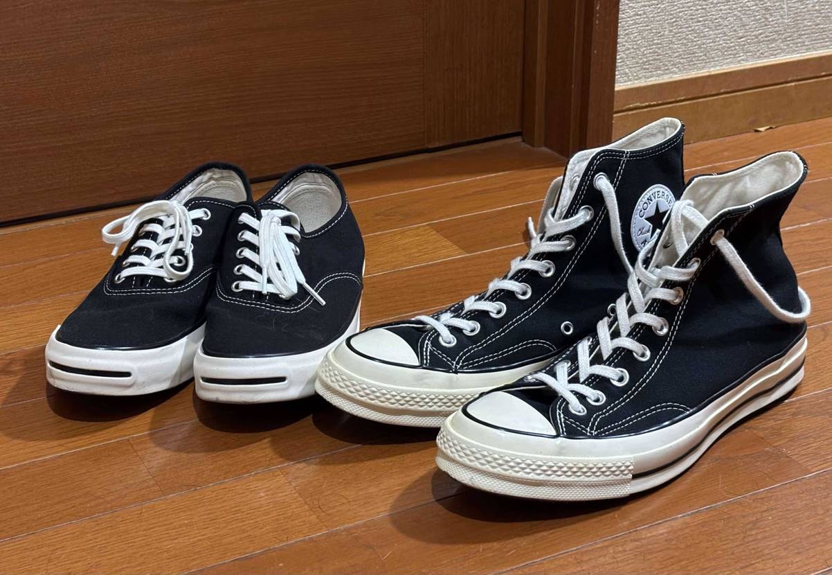 連投すいません。　たまにはスニーカー。
最近はこのどちらかしか履いてない気がし