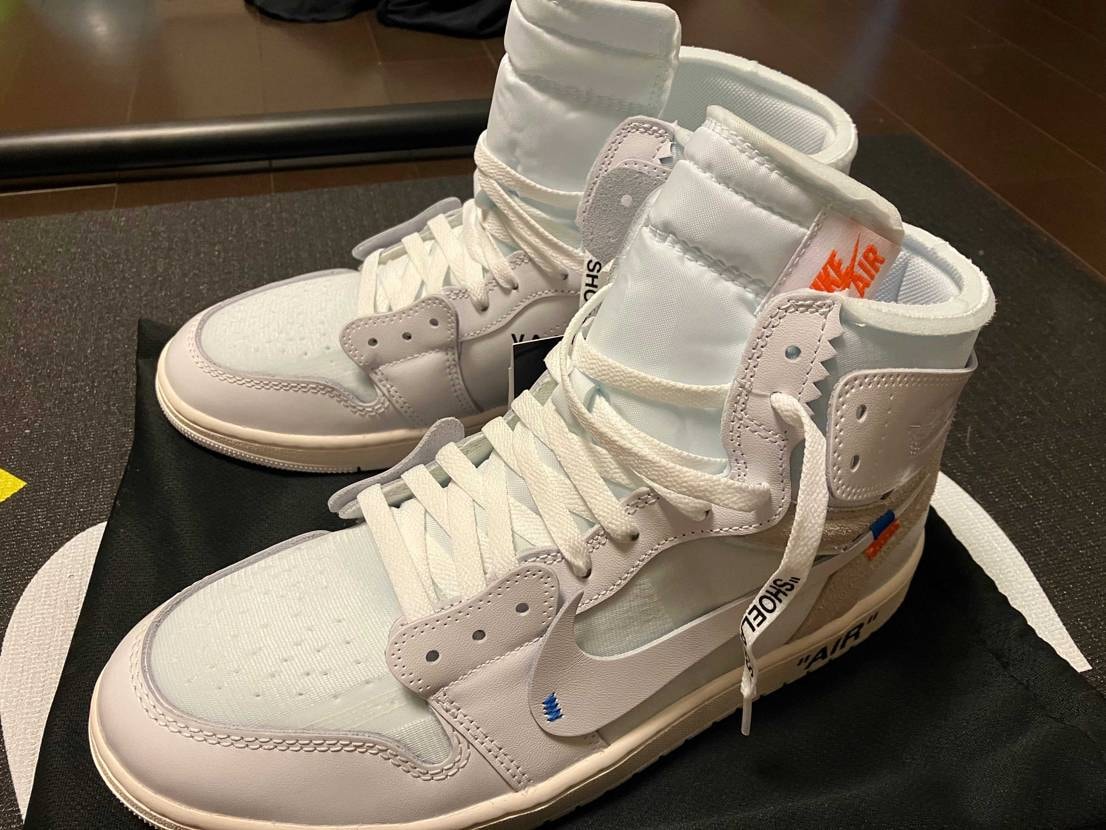 off-whiteと比べてシュータン短いんかーとおもってたけど、まあまあな長さだ