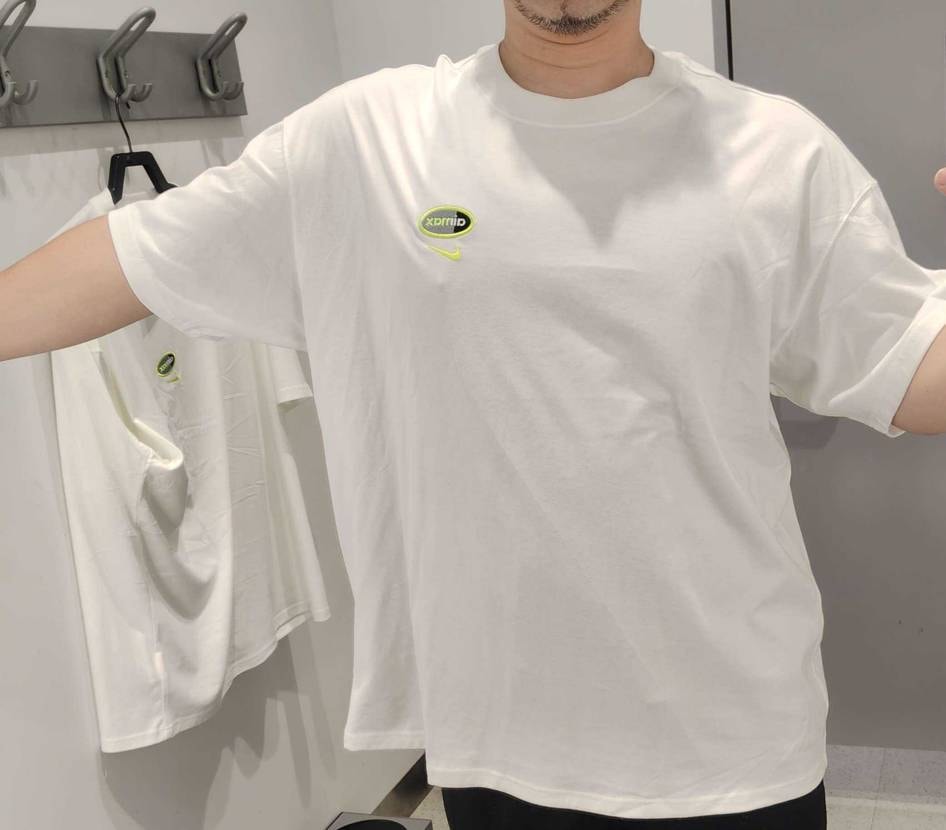 AIRMAX95 Tシャツ 
アウトレットにて 
209