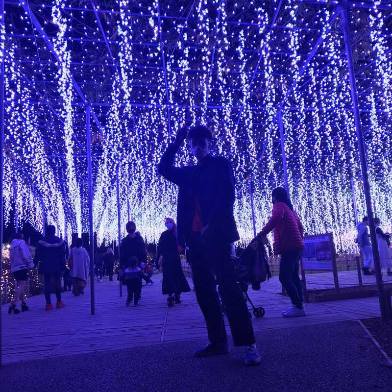 にこにこ