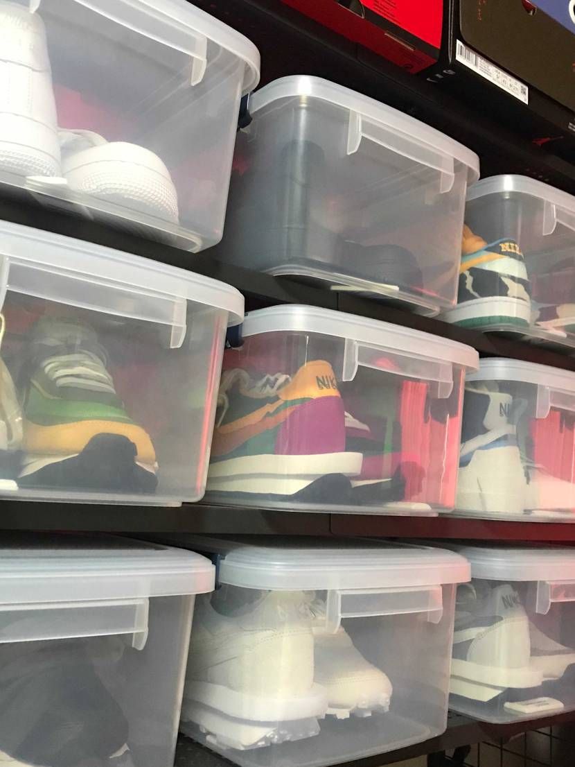 この1年半で集めたスニーカー達！
画像以外にもまだ30足くらいあります。
分