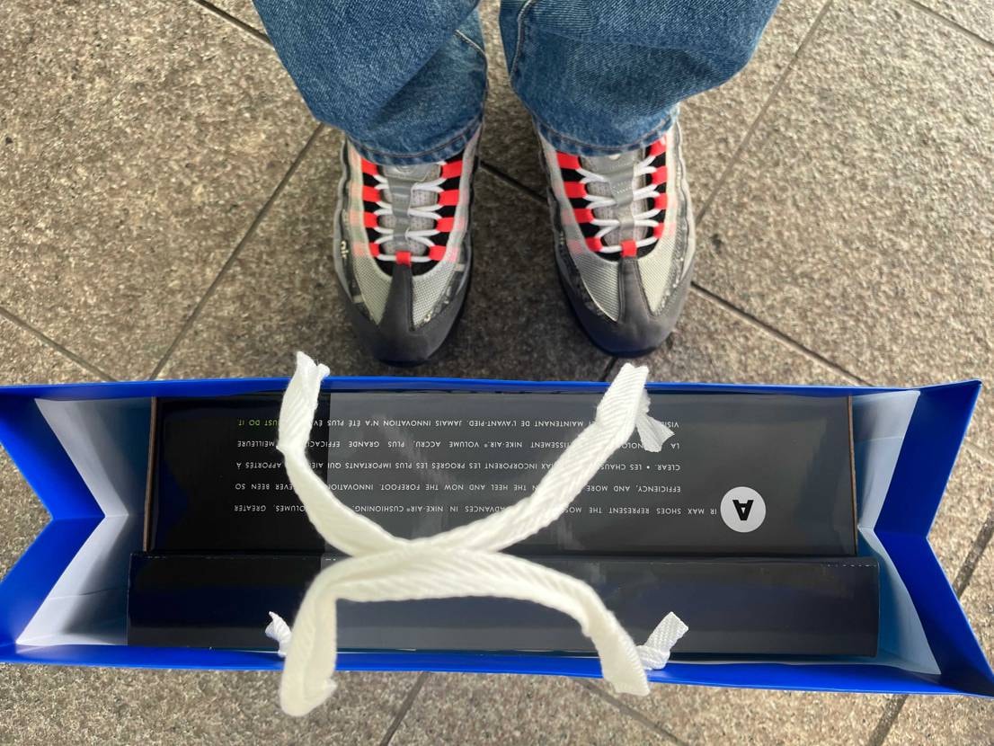 横浜は22人並びでした。