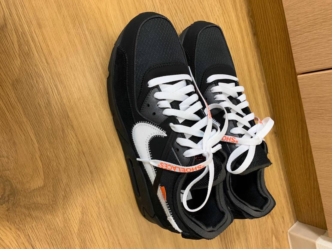 こんな高いの買ったのはじめて！履くのが楽しみや！！