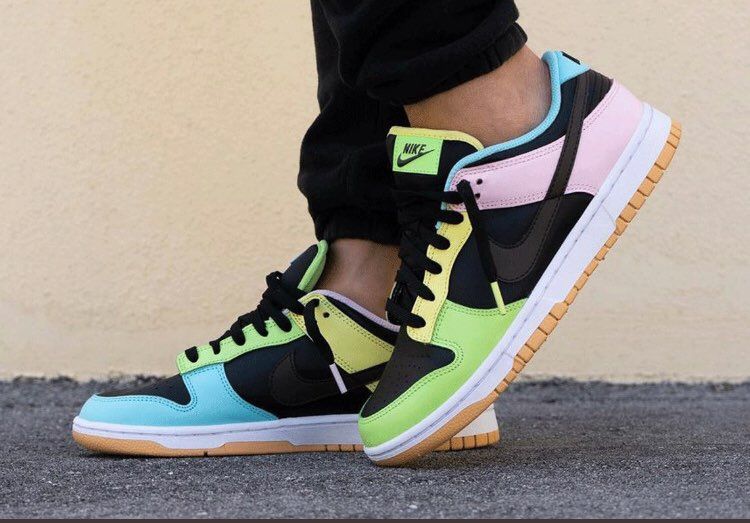 これどっちもいいなぁ🤤
なんか色がガチャガチャしてるの好き