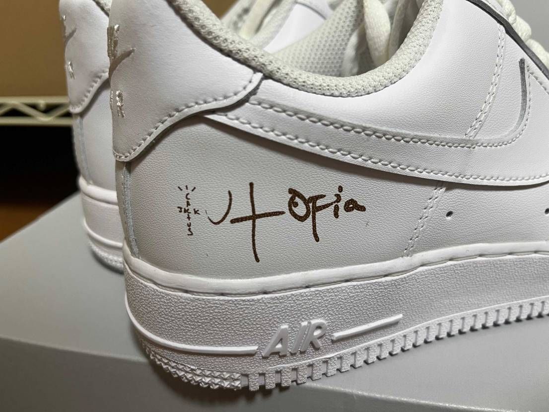 Travis Utopia エアフォース1
US8.5で注