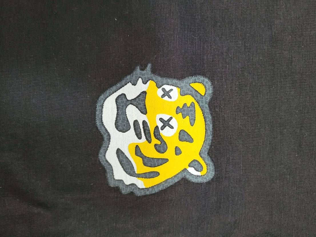 Lサイズブラック
中古でTシャツ出品してます!!
良ければよろしくおねがいし