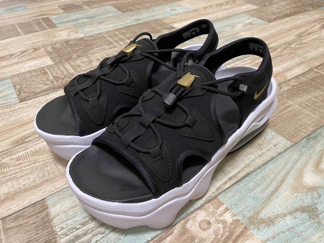 AIR MAX KOKO GO'TEM 👡✨
メタリックピンクのCANYON