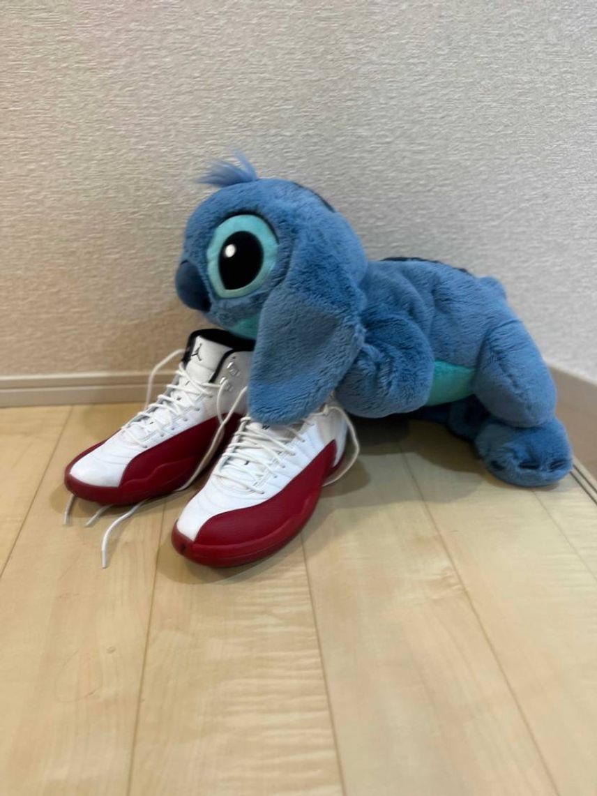 90年代のスニーカーが好きでたまらないです😊