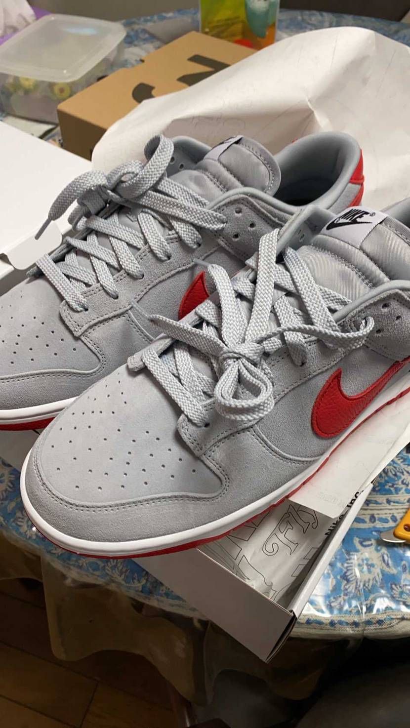 そういえば買いミスしたバイユーダンクのデフォルト届いた😇
赤のシューレースに変
