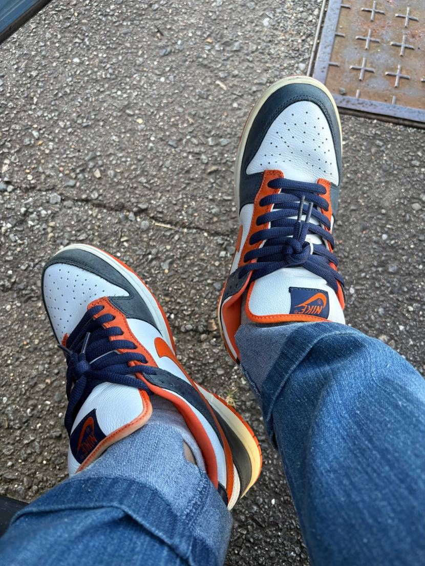 ・Nike SB Dunk Low Broncos

最近は青色のスニーカー