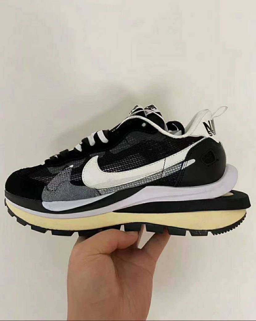 sacai x Nike新たなコラボモデルの最新ショット
これならカッコいいな👟