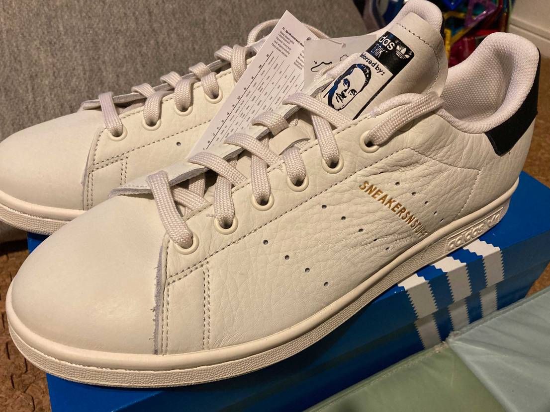 結局アンダー7000円で届いた。革が最高。
ぐぬぬさんセール情報サンクスです。