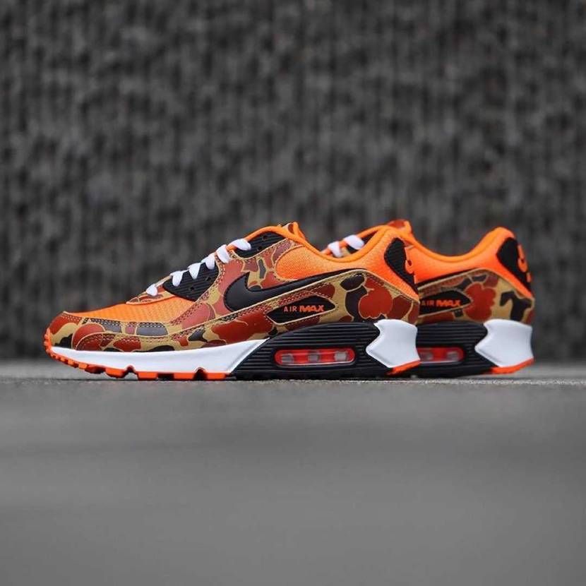 正解はオレンジでした