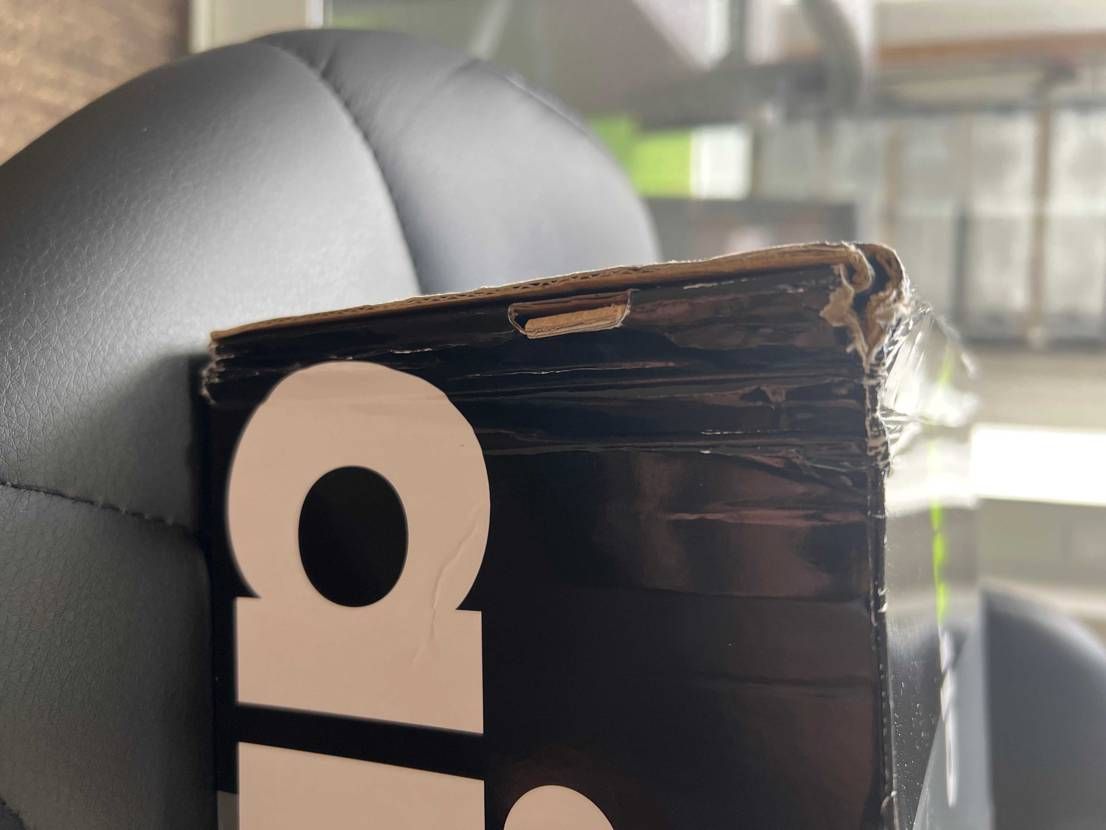 購入した商品が鑑定基準内と言われてしまうのですが基準の写真よ