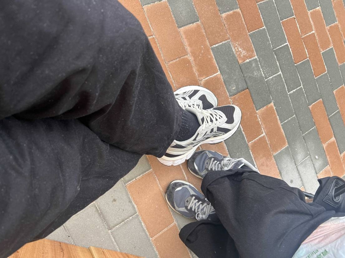黒パンツに合うことあうこと
