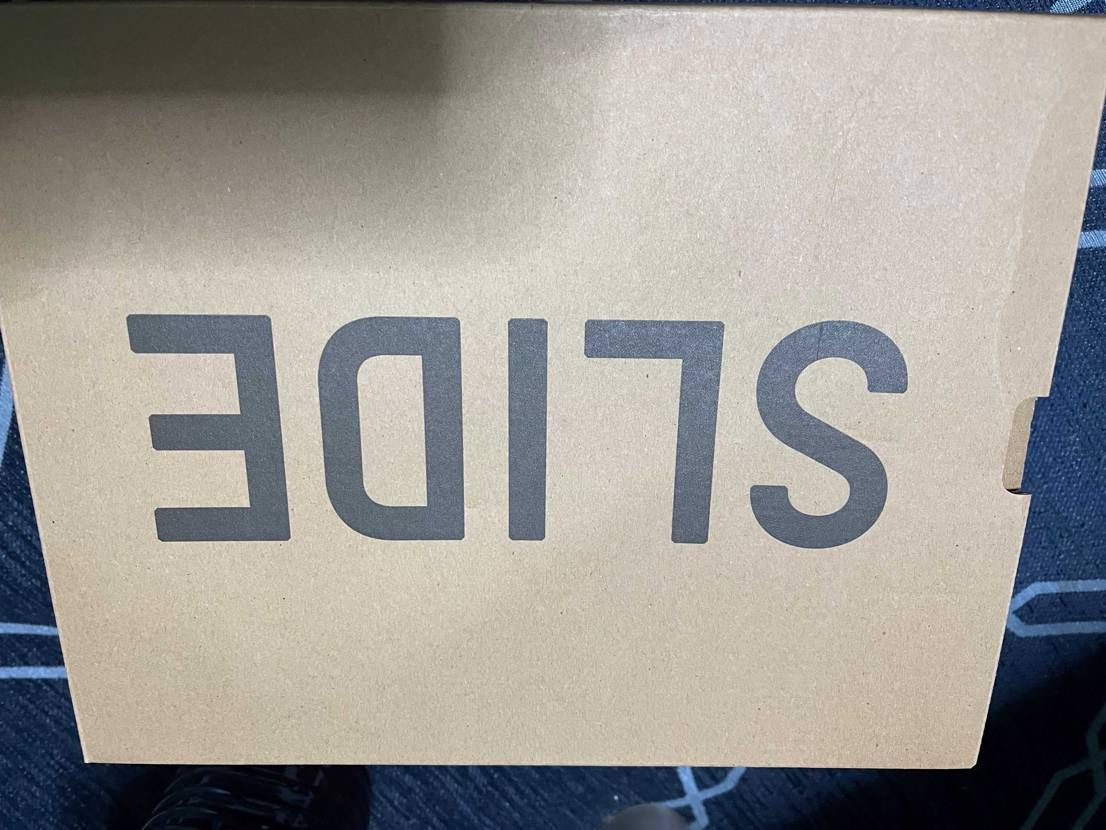 初スライド
新品なのにめちゃめちゃ臭い