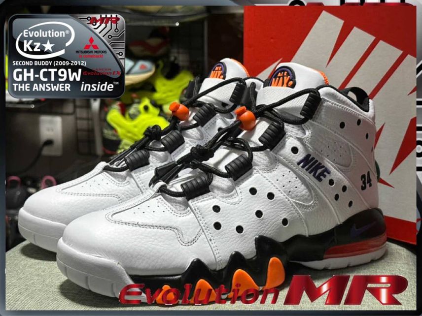 ジョーダンと常に
対角線上にいた
バークレーの
AIR MAX2 CB94