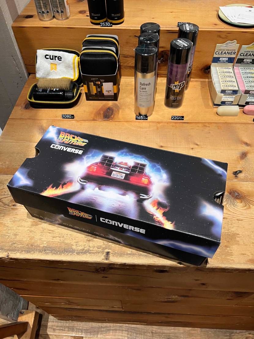 バックトゥザフューチャー✖️コンバース‼️‼️‼️
発売日当日は炎天下の中ビリ