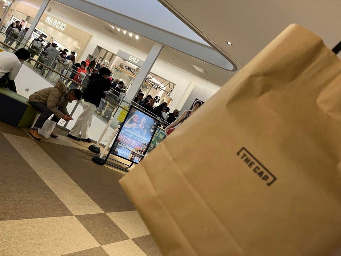 初THECAP
サイズも表記も全く無く分からんて笑
多分間違えて買ってる人め