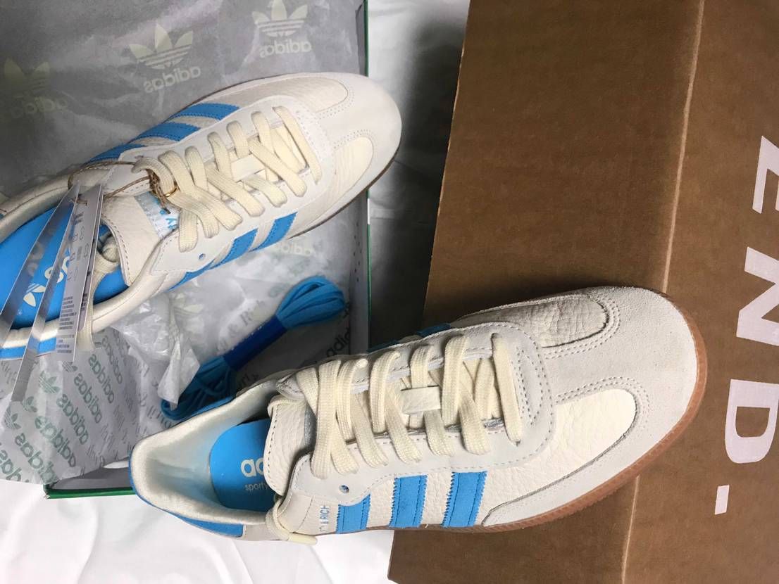 これを履いてこれをやっと受け取りに