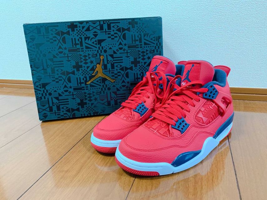 ABCでガッデム!!金どんどん飛んで行くー🤑#nike #airjordan4