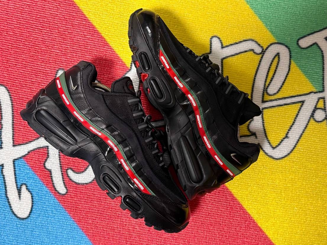 アンディ95実物めっちゃいい❕
シューレースも変えて沢山履