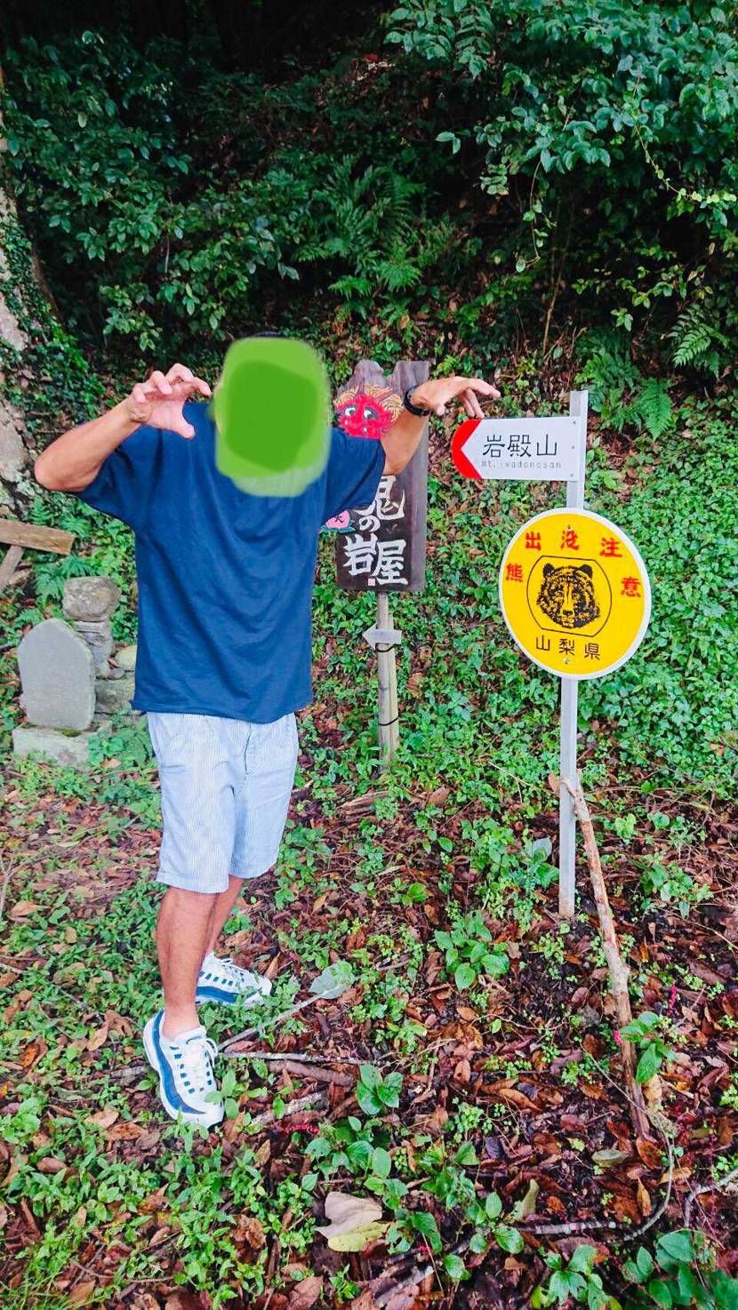 AIR MAX 95 OG 
通称『ブルーグラデ』🌊
直球勝負のOGが好き！