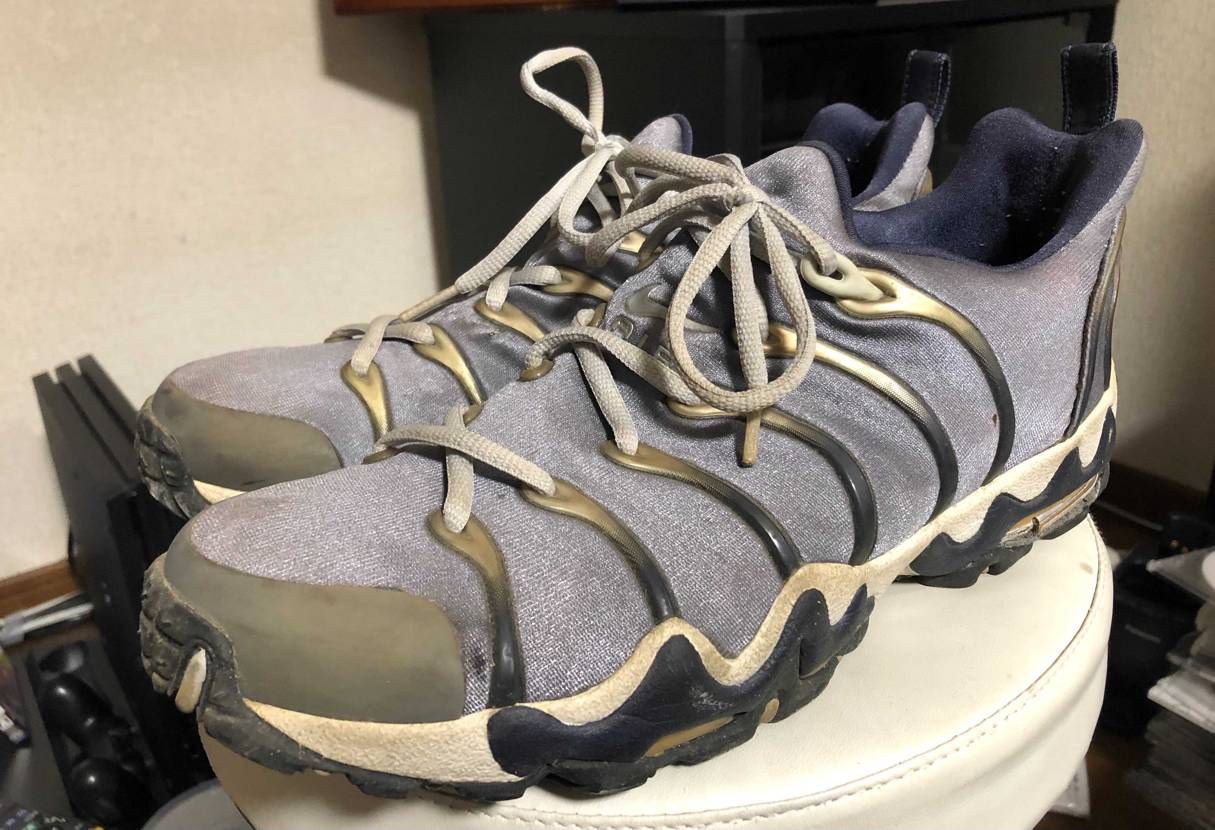 SNKRSのCO.JPトーナメントでAIR ZOOM SEISMIC
が載って