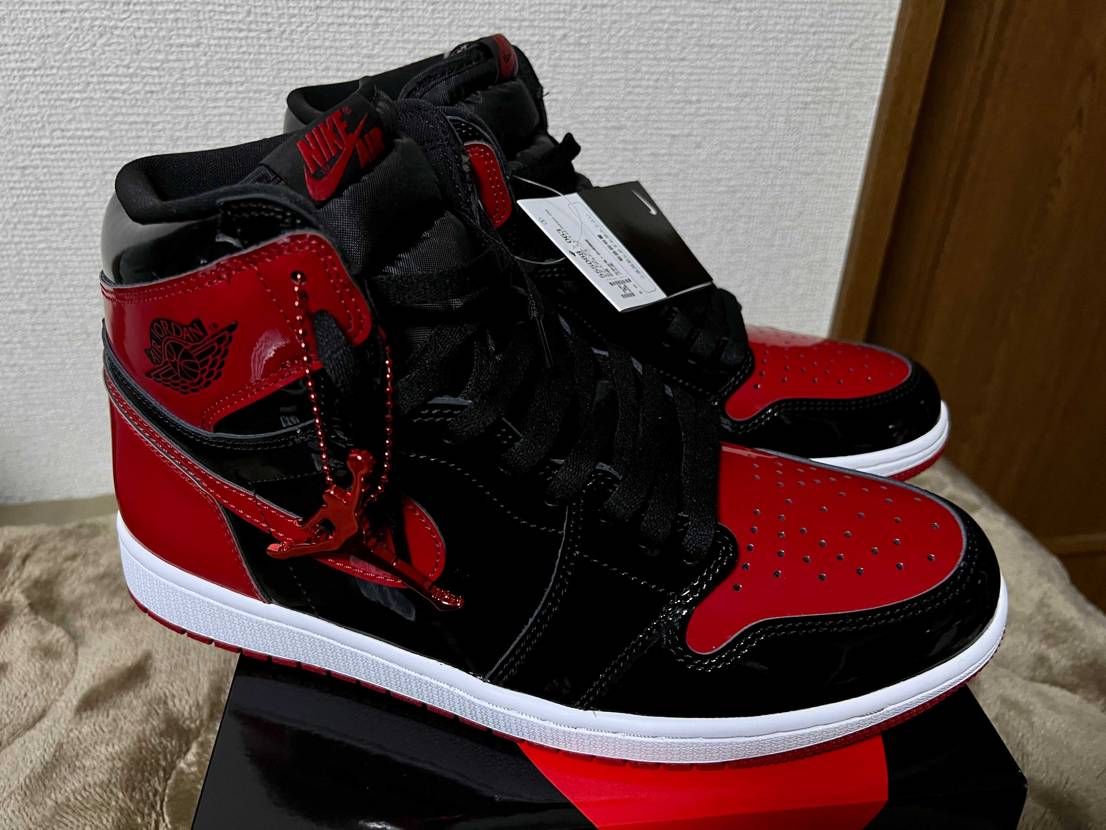 jordan1patent bred
テカってるけど、良い色です！