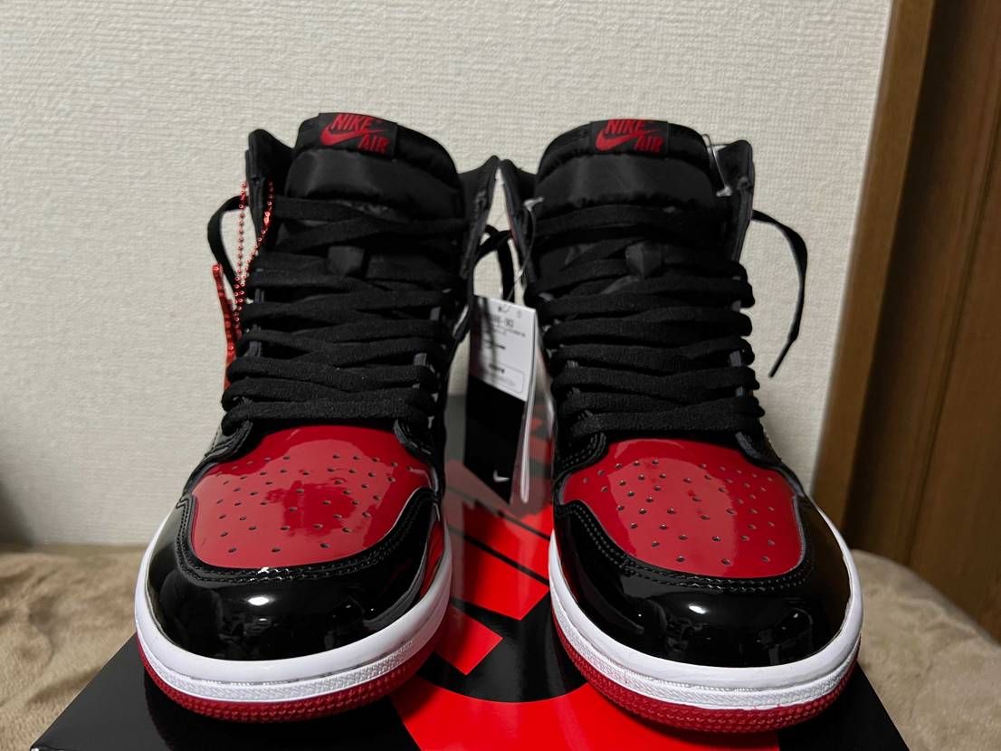 jordan1patent bred
テカってるけど、良い