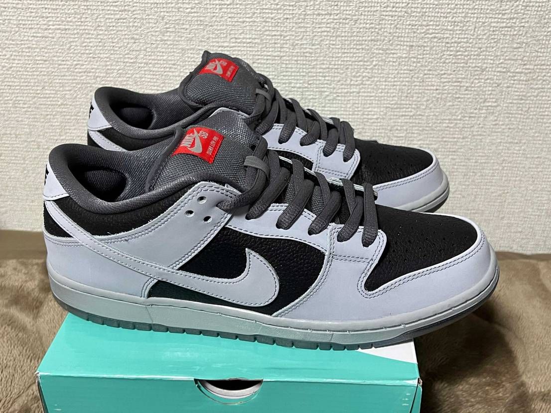DUNK LOW SB ATRAS 
ずっと欲しくて購入しました！
配色最高