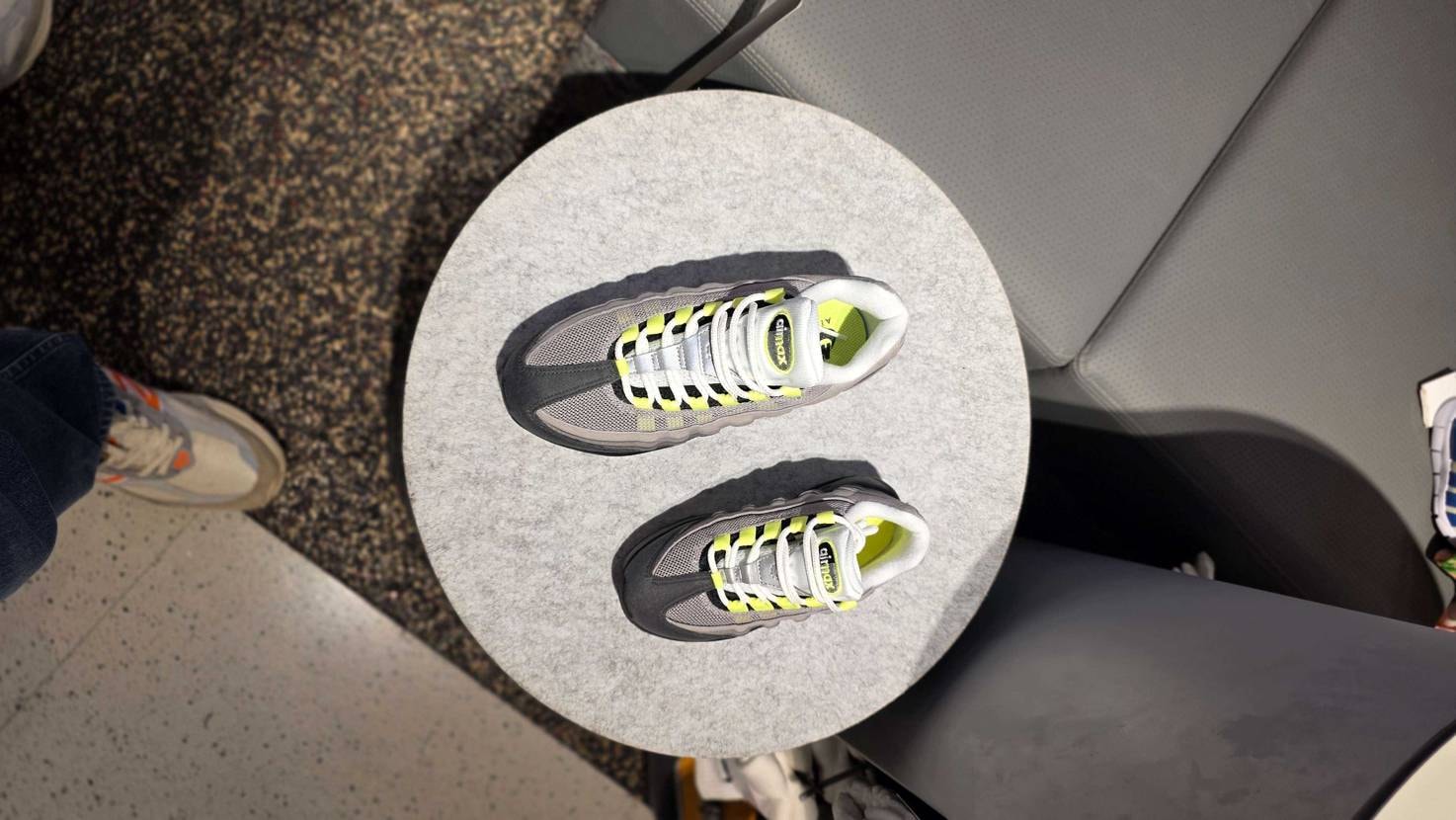 ウィメンズとキッズならあり