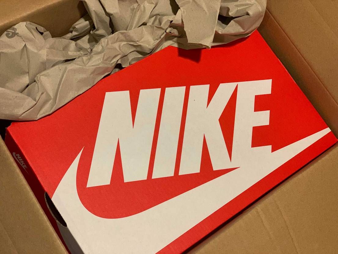 今回size?ガチャ当選！祝無傷！箱発送と黒袋発送の差を教えてほしい・・・。やれ