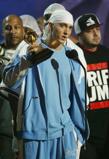 これトレーニングTシャツ（？）ってやつなんですけど どなたか