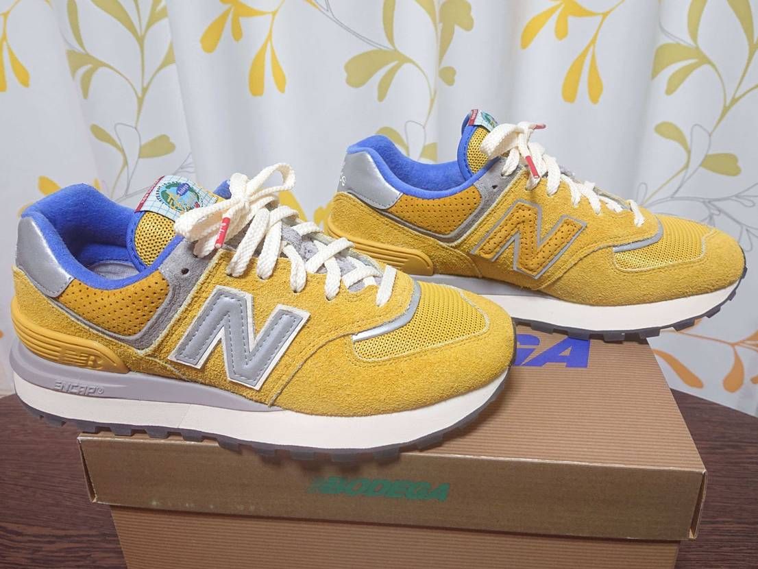 実は今までニューバランスを一度も履いたことがなかったのですが、これはなぜか妙にデ