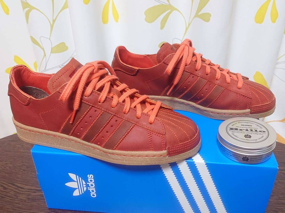 先日購入したSUPERSTAR 82を使用前にクリームお手入