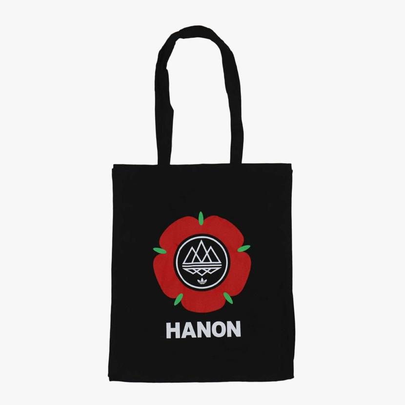 Blackburnトートが欲しすぎてNewYork買うかな🤔
と言うよりBla