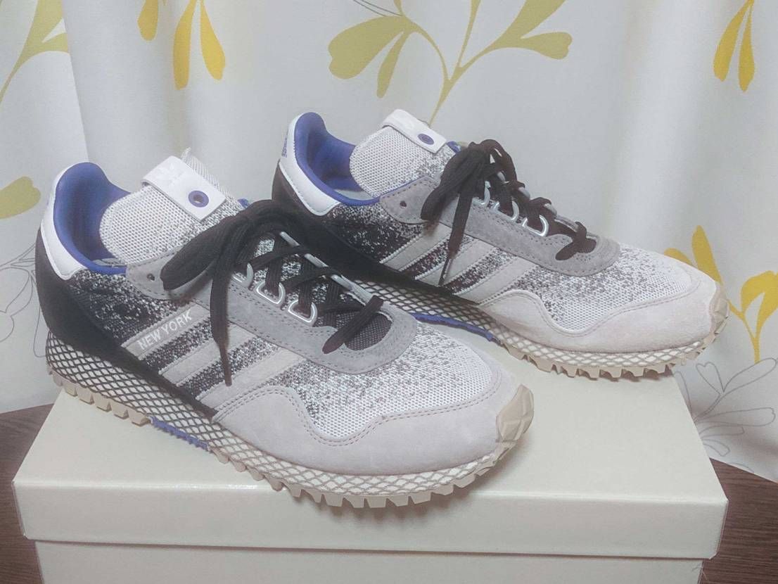 先日のNewBalanceと一緒に届いたNewYorkです！