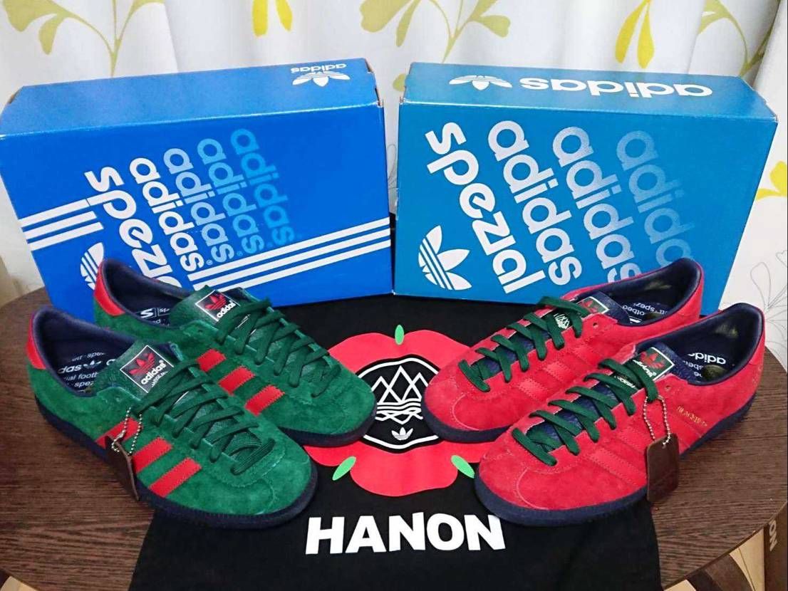 少し前に販売されたHanonのSpezialトートバッグを買った勢いでBlack