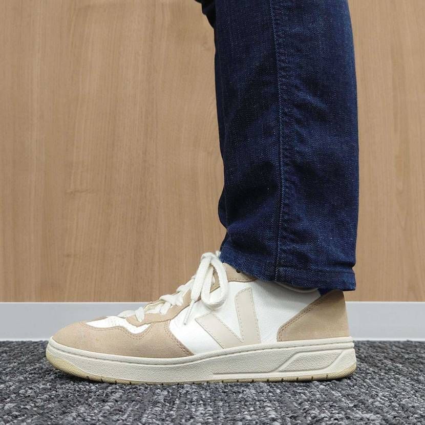 ココの皆さんは＠M0Sの元ｼｬ長にいっぱい献金してたのですね😊